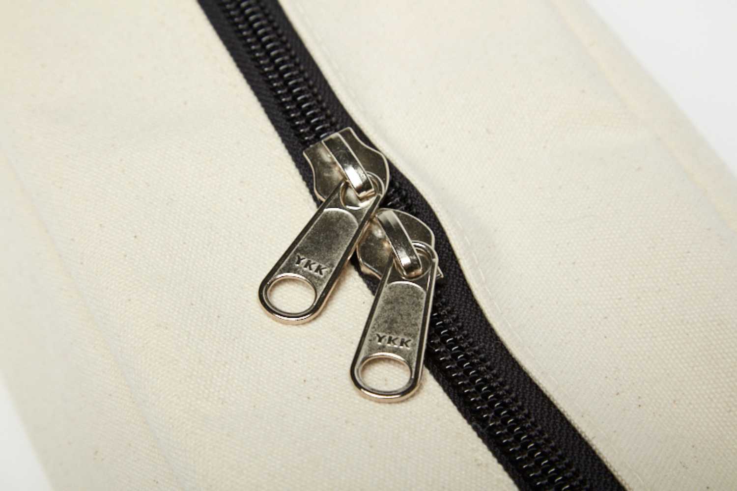 Weekend Canvas Duffel Bag | The War & Peace Bag | 46L - Image 3